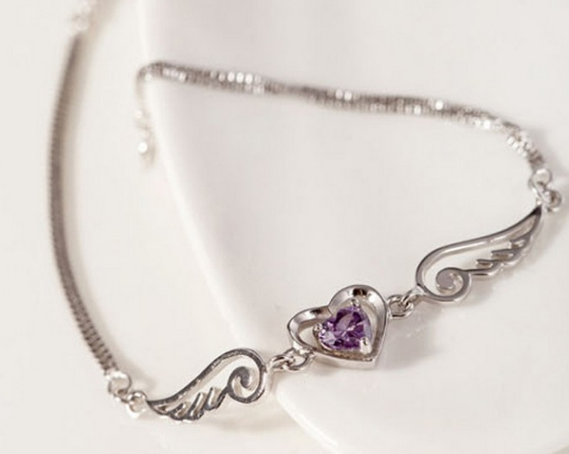 Love wing bracelet