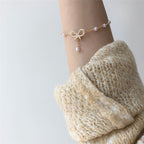 pearl Bow bracelet