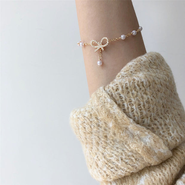 pearl Bow bracelet