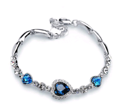 Heart Shaped Zircon Diamond Bracelet