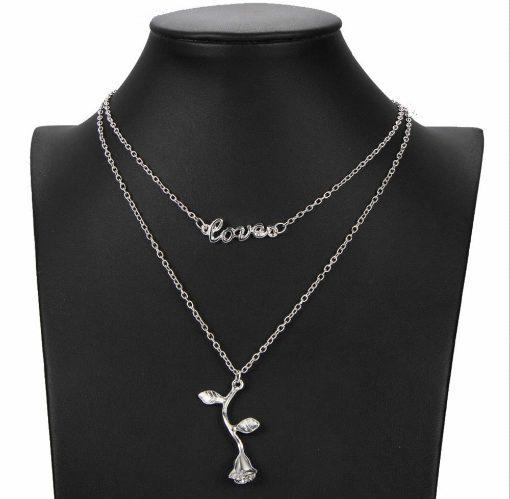 Love rose pendant necklace
