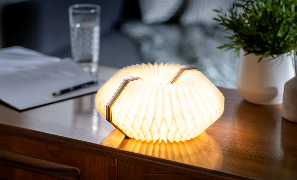 Smart Wood Folding Light